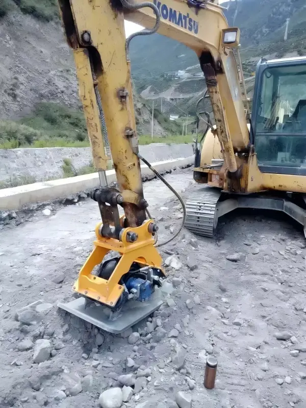 Hydraulic-Compactor1(1)